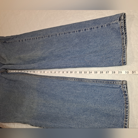 Levi's 550 Relaxed-Fit Big Man's Jeans 44x30 Blue Straight Slightly Distressed - Picture 12 of 12